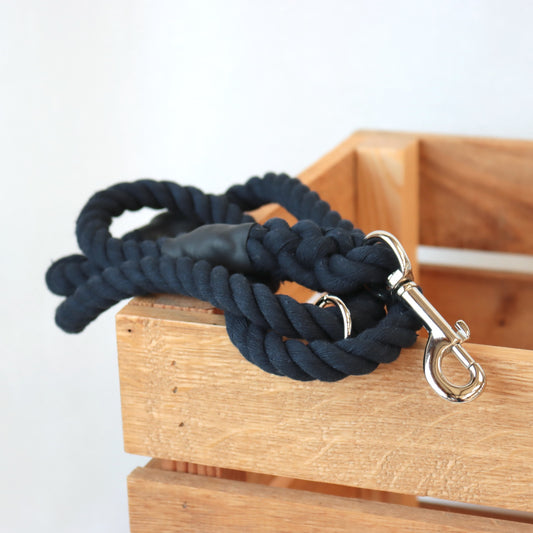 Navy Blue Trigger Hook Lead - Made to Measure