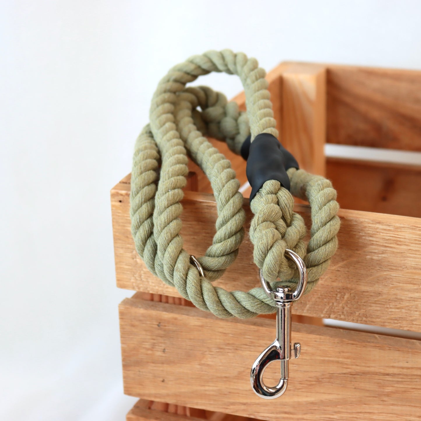 Olive Green Trigger Hook Lead