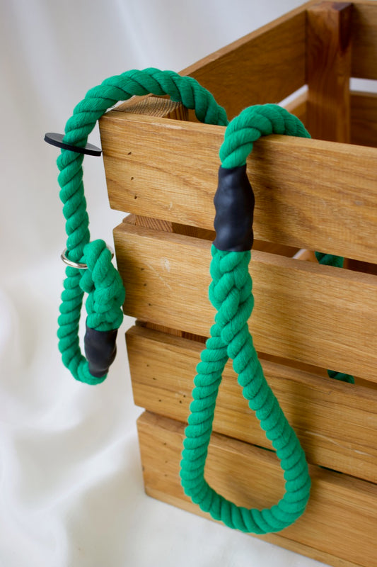 Emerald Green Slip Collar Lead